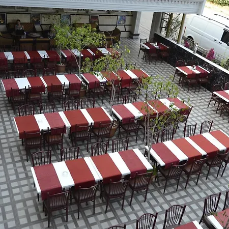 מלון דירות Britannia Hotel Village