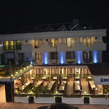 Britannia Hotel Village מלון דירות